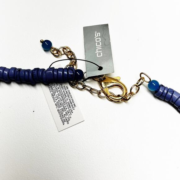 NEW Chico's Periwinkle Blue Shell Bib Statement Necklace - Picture 7 of 7